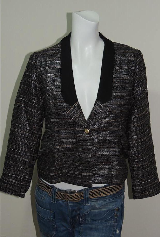 בלייזר  Pull&Bear