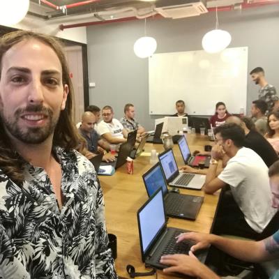 תוכנית FREEDOM: לימוד והכשרה לשיווק דיגיטלי
