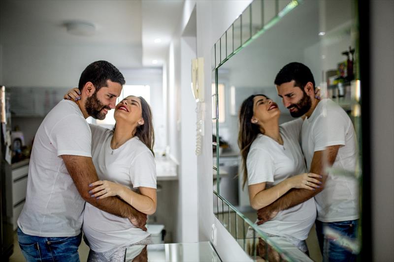 צילומי הריון דוקו בביתך!!!