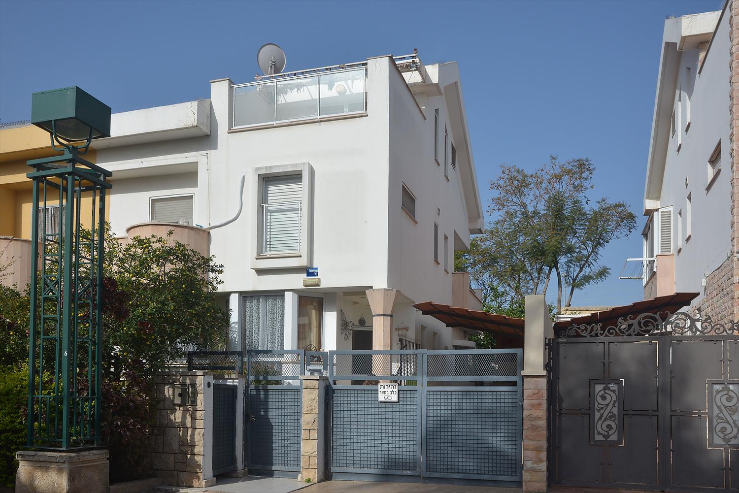 דו משפחתי במיכל פוחצ'בסקי 18 בראשון לציון
