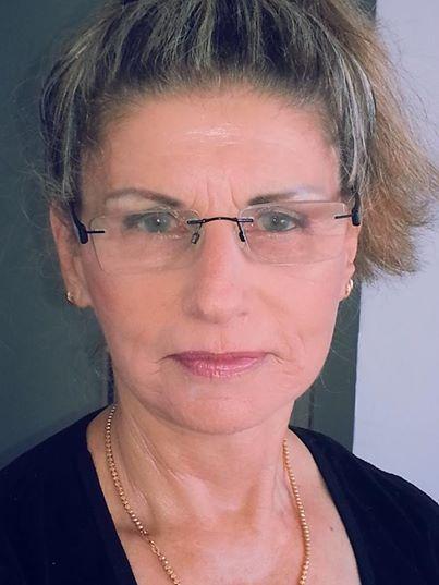 איפור לנימה
