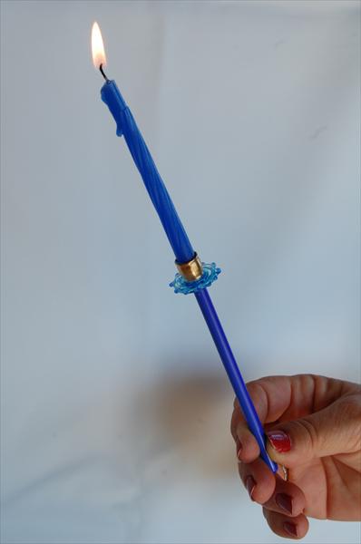 מחזיק נר מזכוכית להדלקת נרות חנוכה