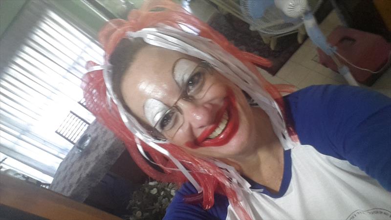 ליצנית רפואית